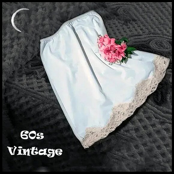 Vintage Nylon Mini Half Slip Light Blue with Lacy Hem, Retro Pinup PhotoShoot - Picture 1 of 13